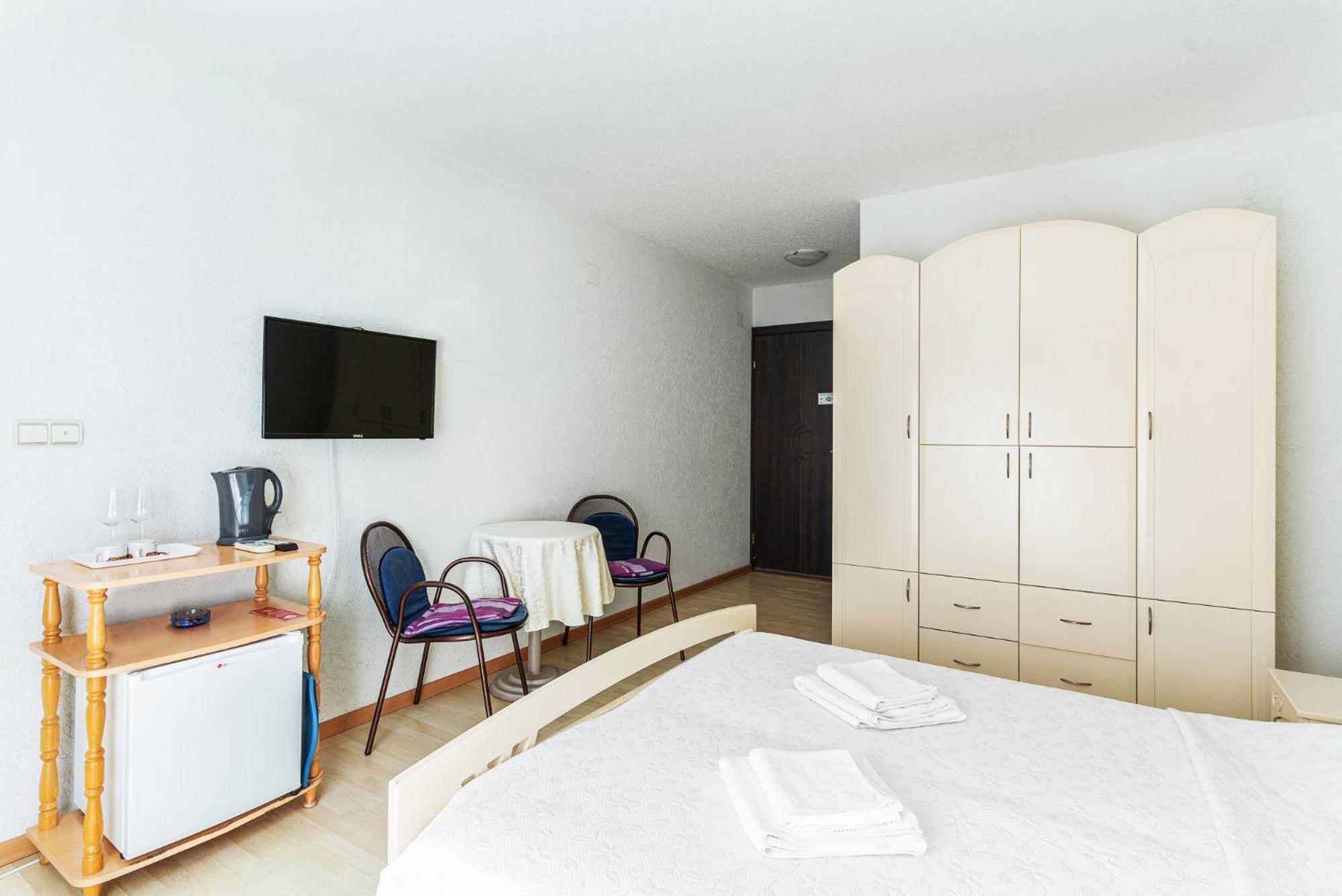 Sun Guest House Budva Exterior photo